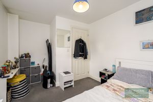 Photo 14- click for photo gallery